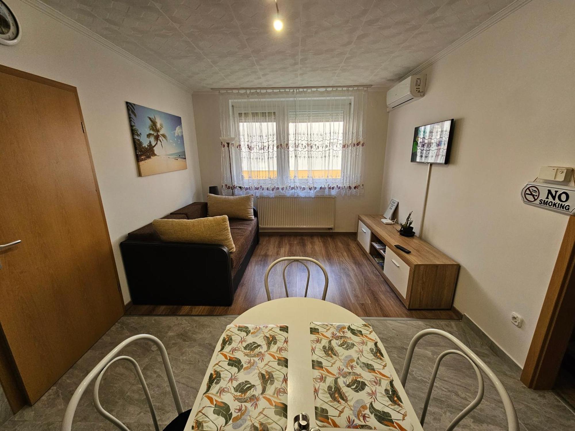 Fischer Apartman 2 Hajdúszoboszló Extérieur photo