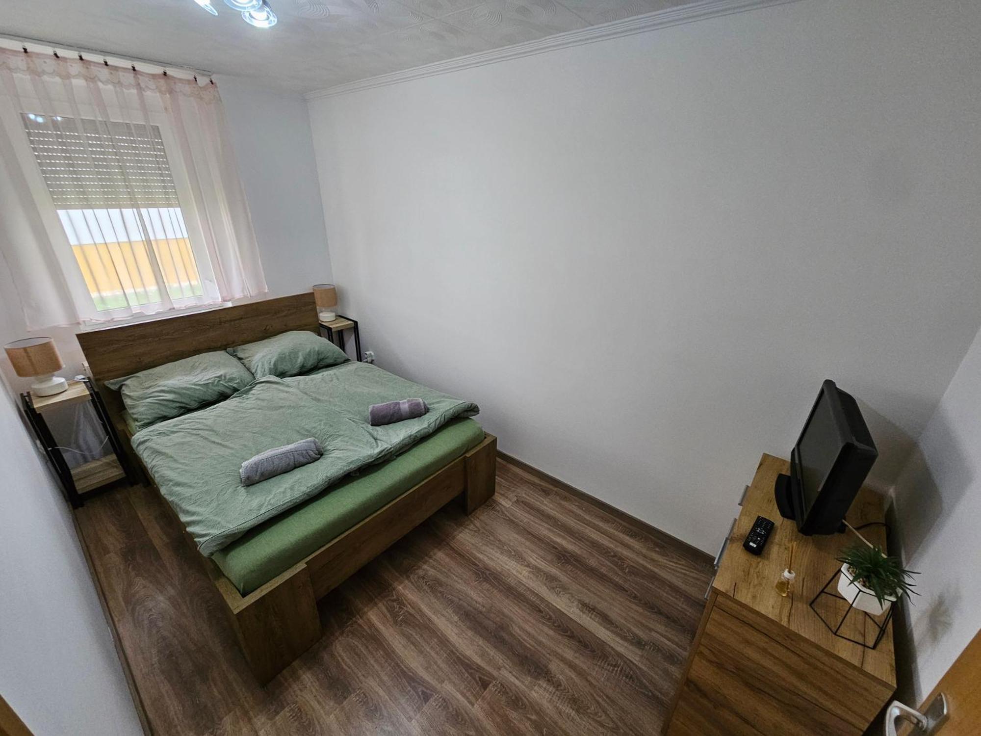 Fischer Apartman 2 Hajdúszoboszló Extérieur photo