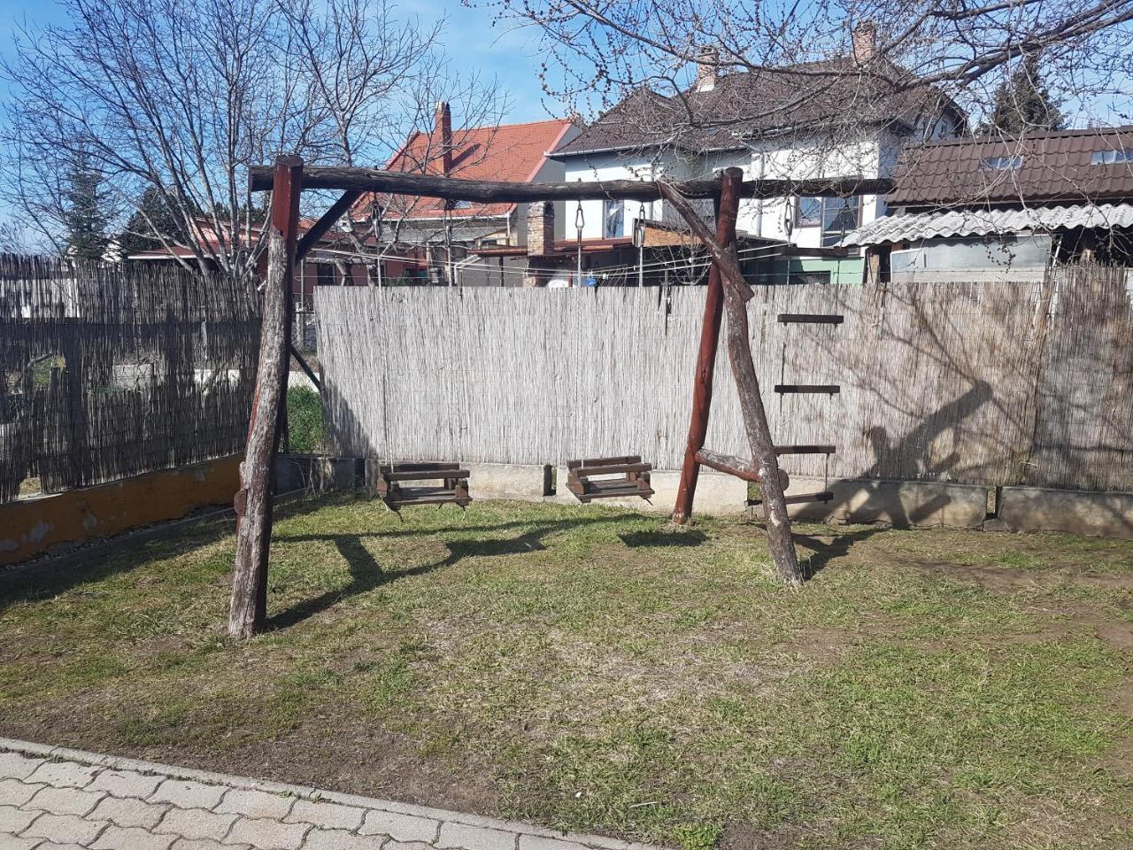 Fischer Apartman 2 Hajdúszoboszló Extérieur photo